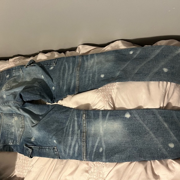 Supply & Demand Shredded Skinny Jeans 👖 - Picture 4 of 7